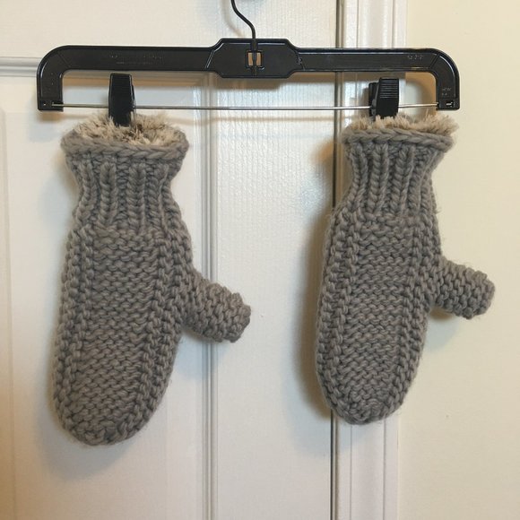 LEMON WINTER CABIN MITTEN - Picture 3 of 6